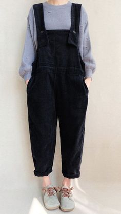 Fashion Casual Corduroy Overalls For Fall, Casual Fall Corduroy Overalls, Winter Corduroy Overalls, Cotton Winter Overalls, Winter Cotton Overalls, Casual Winter Corduroy Overalls, Winter Workwear Overalls With Pockets, Casual Winter Workwear Overalls, Winter Overalls With Relaxed Fit