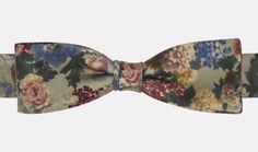 "Hortence" bow tie : http://ikonizaboy.com/produits.php?p=24