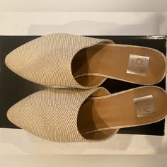 Fabric/ Woven Pointed Mule In Natural/Tan Color. Very Comfortable!! Elegant Beige Flats For Summer, Elegant Beige Beach Flats, Beige Summer Formal Flats, Formal Summer Beige Flats, Formal Beige Summer Flats, Elegant Vacation Flats, Cream Pointed Toe Flats For Summer, Elegant Summer Vacation Flats, Casual Cream Pointed Toe Sandals