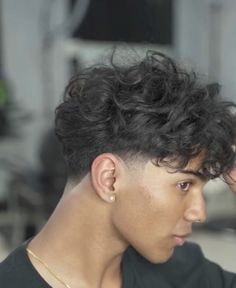 Haïr Style For Wavy Hair Men, Middle Wavy Haircut, Curly Wavy Haircut Men, Low Fade Middle Part Men, Taper Fade Wavy Hair Men, Middle Part Fade Hairstyles Men, Nice Haircuts For Boys, Low Taper Fade Haircut Curly Hair Men, Long Hair With Taper Fade