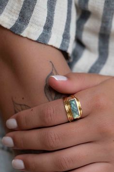 This Statement Rings item by MaresiaJewelry has 889 favorites from Etsy shoppers. Ships from La Jolla, CA. Listed on Aug 6, 2024 Gray Ring, Rock Rings, Labradorite Ring, February Birthstone, Bling Rings, Put A Ring On It, February Birth Stone, Dream Jewelry, Jewelry Handmade