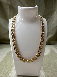 Nicely made costume jewellery necklet, gold tone metal (lightweight) chain link design, 17", in good condition. Formal Metal Curb Chain Necklace, Yellow Gold Necklace With Chain Strap For Party, Gold Chain Necklace With Adjustable Chain For Formal Occasions, Gold-tone Formal Jewelry With Chain Strap, Formal Gold-tone Jewelry With Chain Strap, Gold Chain Link Necklace For Formal Occasions, Gold-tone Chain Necklace With Adjustable Chain For Formal Events, Gold-tone Chain Necklace With Adjustable Chain For Formal Occasions, Formal Gold-tone Chain Necklace With Adjustable Chain