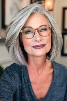 Voluminous Lob (Long Bob) Hairstyle For Women Over 40. Lob Haircut Silver Hair, Grey Hair Color For Older Women Over 50, Fine Hairstyles For Women Over 50, Priyanka Haircut, Gray Lob Haircut, One Length Bob Medium, Gray Hair Styles For Women Over 50, Grey Bob Hairstyles Over 50, Grey Hair Long Bob