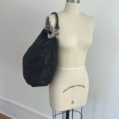 Calfskin Lester Bucket Bag Salvatore Ferragamo Bags, Soft Black, Salvatore Ferragamo, Size 13, Bucket Bag, Calf Skin, Shoulder Bags, Bag Lady, Purse