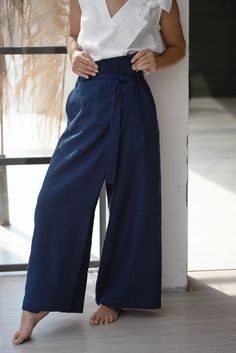 Baggy Navy Pants Outfit, Navy Linen Pants Outfit, Blue Linen Pants Outfit, Boho Trousers, Navy Linen Trousers, Navy Pants Outfit, Coastal Wardrobe, Navy Blue Linen Pants, Navy Linen Pants