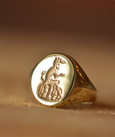 Custom Made Family Crest Ring – Minimalist Designs Family Crest Ring, Family Crest Rings, Plain Jewelry, Types Of Jewelry, Custom Cufflinks, Silver Monogram, Run It, Silver Signet Ring, Necklace Ring