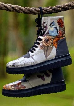 What do you say to get caught up in the magic in the air with birds? A chirpy design like birds meets you with the Magic in the Air design Future Boots. Air Design, Magic In The Air, Long Boots, Boot Shoes Women, Vegan Leather, Womens Boots, Shoe Boots, Bathing Beauties, Accessory Gift