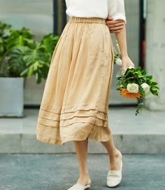 Elastic Waist Women Skirts Summer Simple Skirt,Organza fabric,soft and breathy,comfy and make you looks grace with this women cotton skirts.also could be made with any size. Material:Linen Size S waist: 64 cm hips:130 cm hem 240 cm length:84 cm M waist: 68 cm hips:134 cm hem 244 cm length:89 cm L waist:72 cm hips:138 cm hem 248 cm length:95 cm Shipping we ship worldwide the USPS takes about 10-15 days if you want a express shipping,please contact with us payment: we accept payment by PayPal and Cotton Midi Skirt Outfit Summer, Linen Skirt Outfit, Skirt Organza, Long Cotton Skirt, Linen Skirts, Long Linen Skirt, Cotton Skirts, Skirts Summer, Simple Skirt