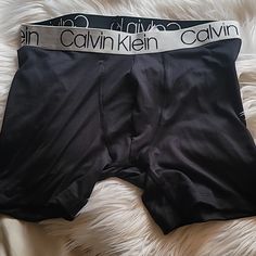 Calvin Klein Black White Logo Boxer Briefs New Without Tags 230111bk Calvin Klein Compressive Boxer Briefs, Boxer Calvin Klein Men, Kelvin Klein, Stars Converse, Black White Logo, All Stars Converse, Calvin Klein Men, Calvin Klein Black, Black & White