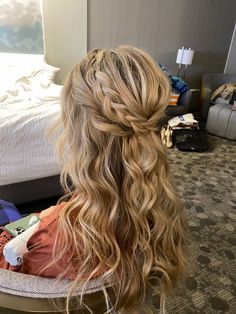 Easy Formal Down Hairstyles, Hoco Updos For Medium Hair, Chunky Braid Half Up Half Down, Hair For A Bridesmaid, Glad Up Half Down Wedding Hair, Prom Hairstyles From Front View, Bridesmaid Half Up Half Down Braid, Bridesmaid Hairstyles Half Up Half Down Blonde, Half Up Half Down Hair Graduation