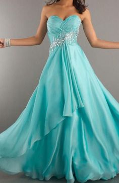 Les aventures de Mythical Lady Blue et Wolf - Halloween lectures - Wattpad Military Ball Dresses, فستان سهرة, Aqua Dress, Sweetheart Dress, Grad Dresses, Prom Dresses Blue, Gorgeous Gowns, Tiffany Blue, Prom Gown