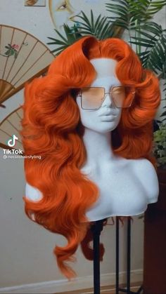 Cool Wigs For Women, 70s Wigs For Women, Different Long Hairstyles, Drag Outfits Fashion, Wigs Aesthetics, Wig Aesthetics, Drag Hairstyles, Cool Wigs