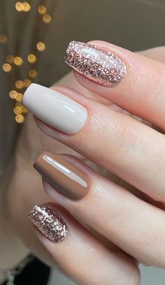 Subtle Nails, Short Acrylic Nails, Gorgeous Nails, Nail Arts, Nude Nails, Nail Manicure