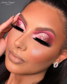 Makeup Rosa, Pink Glitter Makeup, Makeup Ojos, Glitter Makeup Looks, Carnival Makeup, Barbie Makeup, Birthday Makeup