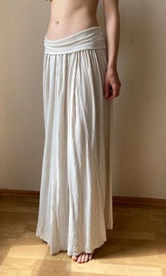 This long beige bohemian style skirt is perfect for the summer days and nights. Condition: great vintage condition Model is 169 cm/5.6" tall and wears S,M Flat measurements: waist: 35 cm/ 14'', there is elastic band on the waist total length : 100 cm/ 39" Material: linen and cotton Size : US 8/ EU 40 Our second hand garments are carefully picked from various locations. Each piece can make a unique and sustainable addition to your wardrobe. Some of the items might have slight imperfections which Bohemian Relaxed Maxi Skirt For Summer, Summer Bohemian Relaxed Maxi Skirt, Linen Long Skirt, Spring Neutral Long Skirt, Bohemian Beige Lined Skirt Bottoms, Cream Bohemian Long Skirt, Bohemian Midi Lined Skirt, Beige Midi Skirt For Summer, Bohemian Beige Lined Skirt