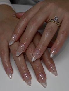 Marble French Tip Nails, Marble French Tip, Nails Inspiration Wedding, Korean Nail Designs, Outfits Asian, Viral Aesthetic, Engagement Nails, Korean Nail, Bridesmaids Nails