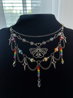 Colorful pride handmade beaded necklace. Made of stainless steel and glass and acrylic beads. Necklace Bead Patterns, Glass Bead Necklace Ideas, Bead Necklace Ideas, Dangling Necklace, Future Jewelry, Handmade Beaded Necklace, Diy Jewlery, Necklace Bead, Necklace Ideas