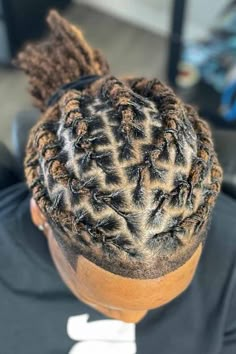 Short Dreadlocks Styles, Dreadlocks Men, Dread Hairstyles For Men, Loc Styles For Men, Braid Styles For Men