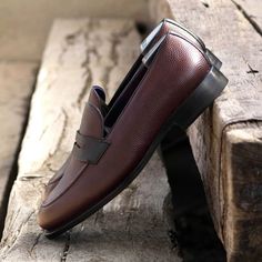 The Grand Ave. Loafer No. 8176 | Robert August Burgundy Design, Black City, Mask Black, Traditional English, Hand Painted Leather, Men's Loafers, Footwear Collection, Goodyear Welt, Stylish Shoes