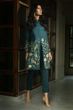 #perniaspopupshop #newcollection #darkromance #SAMATVAM #festive Cocktail Dress Winter, Velvet Dress Designs, Cocktail Outfit, Formal Cocktail Dress, Simple Pakistani Dresses, Embroidery Designs Fashion, Dress Indian Style, Embroidery Blouse Designs, Indian Designer Outfits