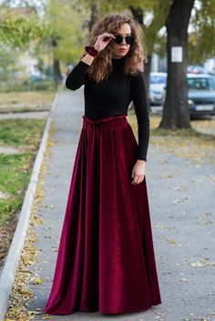 Velvet Outfit Ideas, Short Velvet Skirt, Velvet Skirt Long, Velvet Skirt Outfit, Long Skirt Elegant, Red Velvet Skirt, Velvet Clothing, Velvet Maxi Skirt, Velvet Midi Skirt