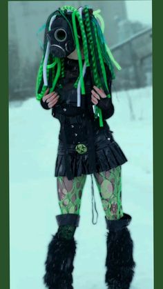 cybergoth, greencyberlox Cybergoth Clothes, Oc Series, Cybergoth Aesthetic, Goth Styles, Slime Girl, Gothic Stuff