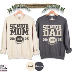 These trendy matching senior football mom and senior football dad sweatshirts are perfect for parents of a football playing class of 2025 graduate. This sweatshirt has a distressed vintage look graphic personalized with year and name. The sweatshirt has a unisex fit. Please see the size chart and fit guide in the listing photos. 💗 Items are available for purchase separately. The price is for 1 sweatshirt, purchase 2 sweatshirts to make a set.  STYLE GUIDE *Soft and comfy unisex crewneck sweatshirt *Set in sleeves *Loose fitting style *No side seams MATERIAL *50% cotton/50% polyester 👉 SIZE GUIDE You can find the size guide in the listing photos including measurements. Please check these before purchase and if in doubt, compare to one of your own comfortable fitting garments so you can be Relaxed Fit Sweatshirt For College Football Season, Senior Parent Football Shirt Ideas, Senior Football Sister Shirts, Football Senior Mom Shirts Ideas, Senior Football Mom Shirts, Senior Mom Squad Shirts, Senior Football Mom Shirts 2025, Senior Football, Senior Shirts