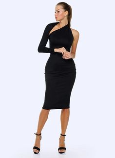 Modern Dress Patterns, Posh Fashion, Hip Clothes, Black Dress Outfits, Trendy Fashion Tops, Photoshoot Dress, Modern Dress, Hot Dress, Fashion Tops