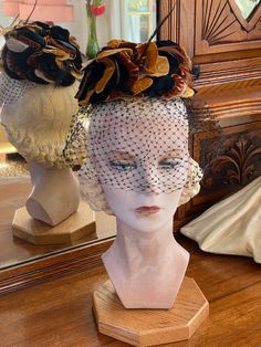 Excellent vintage Face Veil, Union Made, Pillbox Hat, I Love Lucy, Fun Events, The Crown, Gold Flowers, Brown Gold, Vintage 1950s