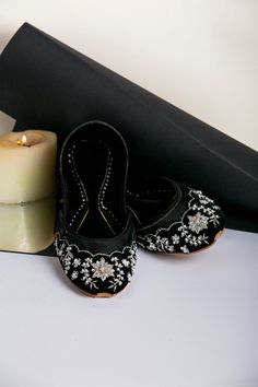 We offer various customization options, including back embroidery, ghungroo/bells hangings, initials, or memorable dates. Contact us to personalize your shoes. --- FREE SHIPPING on each additional pairs when you pay for your first pair of shoes --- --- Wide feet? Not an issue. We offer choices for individuals with broader foot dimensions. Please contact us to discuss sizing details before placing your order --- * Black base with silver embellishments on flat shoes. * Cushioned Insole. * Leather Out sole. * Easy and comfortable to wear. * Perfect for every occasion. * Best in quality. * Handmade. Please choose your size from the below chart. If you are not sure about your size, please let us know. We'll help you out. Sizes: *EUR36-UK3-US5-PAKISTAN 6-INCHES-8.5"-CM 21.25 *EUR37-UK4-US6-PAKIS Wedding Flat Shoes, Shoes Black Women, Bridal Ballet Flats, Women Ballet Flats, Velvet Cloth, Bridal Flats, Shoes Free, Bridal Shoes Flats, Black Bridal