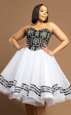 Zulu Aesthetic, Seshweshwe Dresses Design, Shweshwe Dresses Patterns, Seshweshwe Dresses, African Elegance, African Bridesmaid Dresses, Fancy Short Dresses, African Traditional Wedding Dress