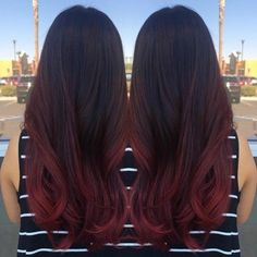 Black To Dark Red Ombre Hair, Raspberry Balayage, Balayage Burgundy, Pelo Color Borgoña, Hair Color Ombre, Aveda Color, Color Balayage, Subtle Ombre