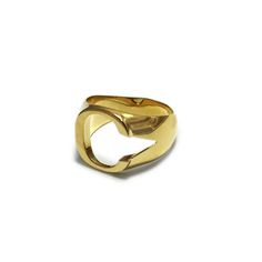 "Personalize your jewelry with the initial C ring in 24k gold plating, pick your own initial or dedicate this gold letter ring to a loved one. The signet initial ring makes fantastic friendship ring, a sweet present from a boyfriend to his other half or simply an elegant way to carry your children's initials with you at all time. It will also be a perfect as a gift for your best friends or bridesmaids, A sweet & personal touch to any hand. Customization: * You can order this necklace in diff Monogram Ring Gold, Gold Initial Ring, Letter Jewelry, Mom Ring, Letter Ring, Friendship Rings, Name Rings, Monogram Ring, Gold Monogram