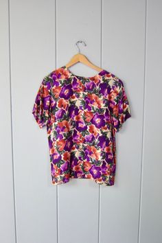 Botanical Silk Blouse | Short Sleeve Silk Top | Vintage 90s Colorful Floral Silk Tee Spring Silk Tops With Floral Print, Multicolor Floral Print Blouse With Crew Neck, Casual Silk Tops With Vibrant Print, Multicolor Floral Print Short Sleeve Blouse, Vintage Printed Silk Tops, Vintage Silk Blouse With Floral Print, Casual Silk Tops With Floral Print, Casual Silk Top With Floral Print, Vintage Silk Top With Floral Print