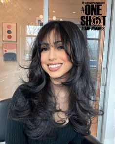 21 Straight Layered Hair Ideas For Extra Volume And Bounce Layers With Swoop Bangs, Big Bangstyle Hair, Bangstyle Hair Long Layers, Layered Hair Ideas, Medium Length Wavy Hair, Shot Hair, Straight Layered Hair, Haircuts For Long Hair With Layers, Layered Hair With Bangs