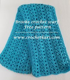 a blue crochet scarf with the words broke crochet scarf free pattern