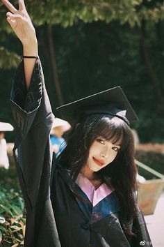 Graduation Solo Poses, Winter Graduation, Graduation Pose, College Grad Pictures, The Moral Of The Story, Grad Picture Ideas, Good Education, College Graduation Photoshoot, Graduation Look