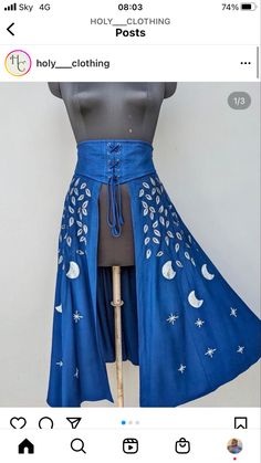 Lunar Punk Fashion, Lunar Themed Outfits, Star Themed Fantasy Outfit, Moon Inspired Outfits Drawing, Celestial Outfits Drawing, Dnd Fashion, Moon Clothing, Fashion Show Design, Prince Costume