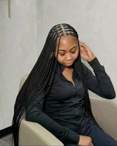 Smedium Knotless Long, Smedium Knotless Parting, Protective Style Braids, Medium Knotless, Small Knotless, Hair Braid Patterns, Box Braids Hairstyles For Black Women, Cute Braided Hairstyles, Braids Hairstyles Pictures