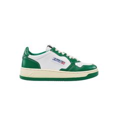 【オートリー】MEDALIST_LOW_LEATHER/LEATHERBICOLOR_UP Green Low-top Custom Sneakers With Contrast Sole, Green Custom Low-top Sneakers With Contrast Sole, Classic Green Sneakers With Vulcanized Sole, Classic Green Sneakers With Gum Sole, Classic Green Custom Sneakers For Streetwear, Classic Green Low-top Sneakers, Green Leather Custom Sneakers With Vulcanized Sole, Classic Green Custom Sneakers With Gum Sole, Retro Green Sneakers With Round Toe