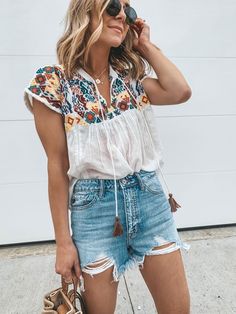 Boho Shorts Outfit, Look Boho Chic, Mode Boho, Bohol, Shorts Outfit, Mode Casual, Summer Styles, Style Aesthetic, Summer Fashion Trends