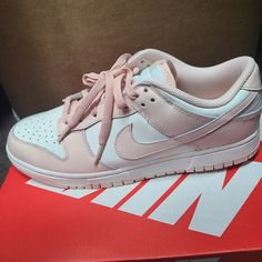 Orange Pearl/White Women Size 10 Nike Dunk Low Color-Blocking. Nike Dunks Low Orange Pearl, Nike Orange Pearl, Nike Dunks Orange, Nike Dunk Lows, Nike 95, Nike Free Flyknit, Nike Models, Nike Air Force Ones, Nike Dunk High