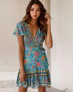 Elluis - Exquisite Bohemian Print Maxi Dress Beach Ensemble with Authentic V-Neck, Short Sleeves, and Open Cardigan Maxi Dress Beach, Boho Cardigan, Bohemian Print, Cardigan Outfits, Dress Beach, Skirt Skirt, Open Cardigan, Short Skirt, Beach Dresses