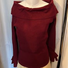 Nwt Ny&Co M Maroon Ribbed Knit L/S Sweater. Fan Cuffs Have Bow Detail. Can Be Worn As Cowl Neck Or Off The Shoulder. Rich Color. Stretch Knit Tops With Ribbed Cuffs, Fitted Red Tops With Ribbed Cuffs, Avenue Design, Shoulder Sweater, Bow Detail, Rich Color, Cowl Neck, Ribbed Knit, Off The Shoulder