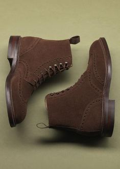 Official Shoes Men, Man Boots Style, Mens Smart Casual Shoes, Derby Boots, Botas Western, Official Shoes, Gents Shoes, Boots Outfit Men, Dark Brown Boots