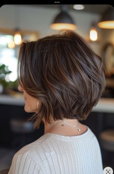 Short Bob Haircuts Thick Hair, Shoulder Length Lob With Layers, Dimensional Brunette Short Hair, Balayage Brunette Short, Really Short Hair, Short Hair Trends, Shoulder Length Hair Cuts, Short Hair Styles For Round Faces