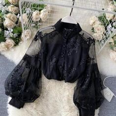 Lace Top Long Sleeve, Lace Long Sleeve, Really Cute Outfits, Edgy Outfits, Long Sleeve Lace, Pretty Dresses, Aesthetic Clothes, Pretty Outfits