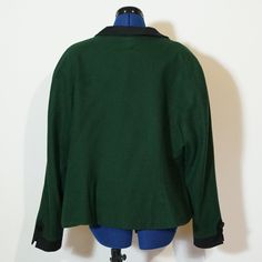 Georgeous jacket made of green colored wool. The jacket is used but in very good condition. The size is app. 46/L Measurements: Chest: 120cm Waist: 112cm Length: 61cm Sleeve length: 60cm Traditional Jacket, 80s Jacket, Green Wool, Green Jacket, Black Trim, Traditional Dresses, Long Sleeve Blouse, Germany, Jackets & Coats