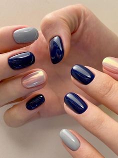 French Manicure Long Nails, Dark Blue Nails, Minimal Nails Art, Hello Nails, Nagel Tips, Smink Inspiration, Minimal Nails, Makijaż Smokey Eye