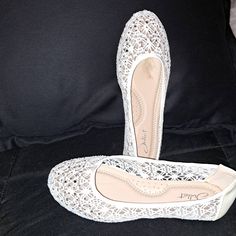 New In Box With Leather Padding And Silver Diamond Sparkles On The Front - Size 38 Europe - Size 7-7.5 Usa Size Ballet Flats Leather Dress Shoes Comfortable Round Toe Slip On Flats With Floral Eyelets And Diamond Sparkles To Make It Formal To Everyday. White Ballet Flats For Spring Party, Cheetah Print Shoes, Pink Flip Flops, Comfortable Loafers, Skechers Bobs, Flat Dress Shoes, Slip On Flats, Slingback Flats, Leather Dress Shoes